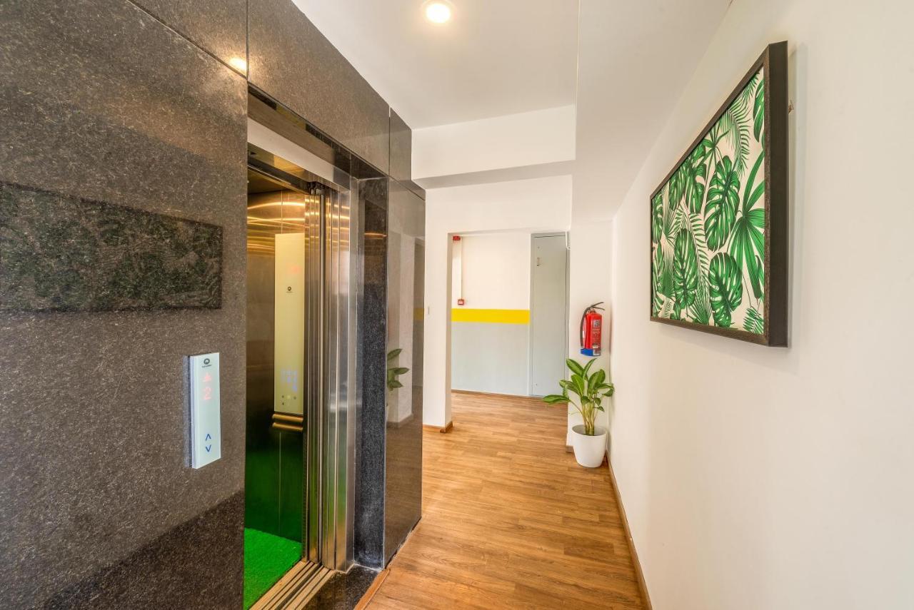 Olive Hotel Indiranagar By Embassy Group 벵갈루루 외부 사진