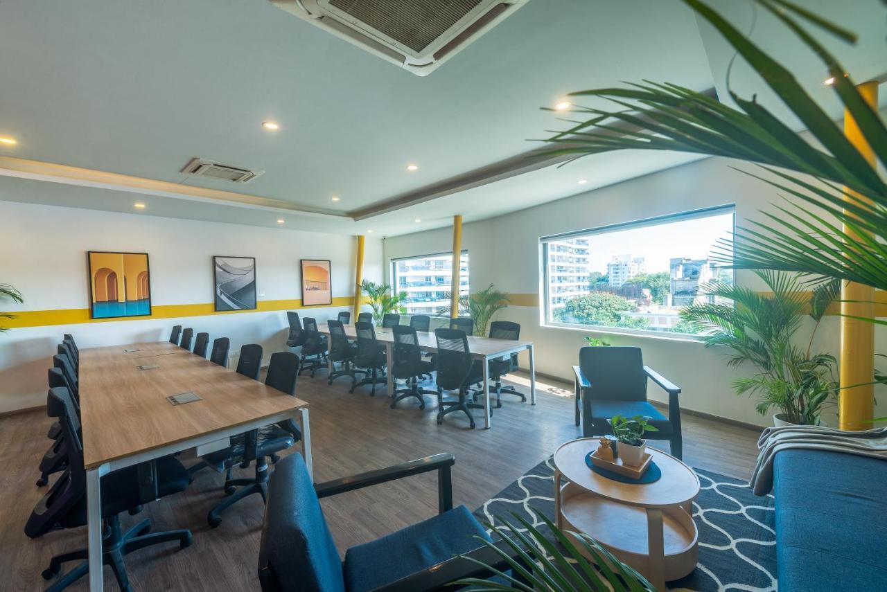 Olive Hotel Indiranagar By Embassy Group 벵갈루루 외부 사진
