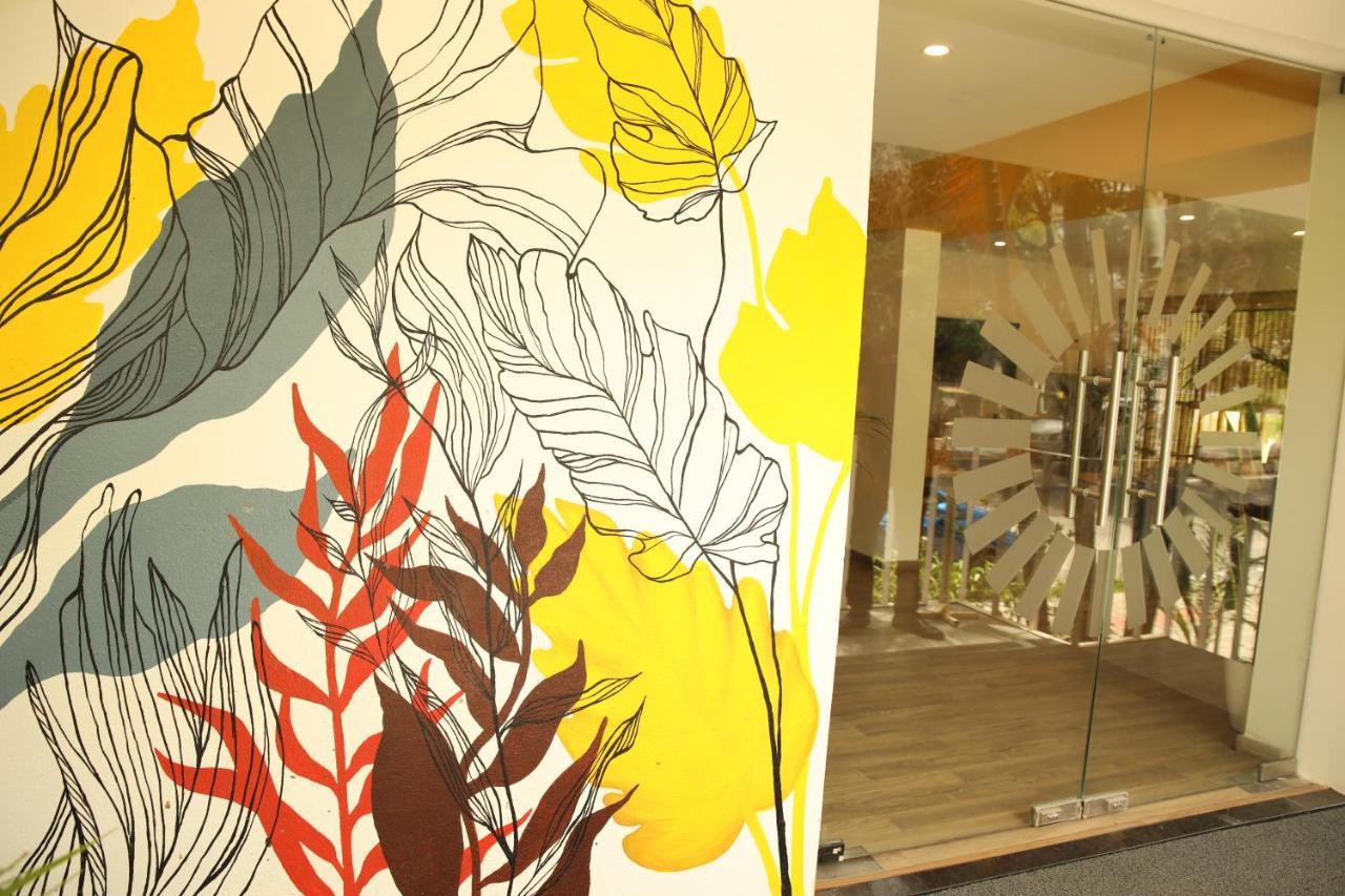 Olive Hotel Indiranagar By Embassy Group 벵갈루루 외부 사진