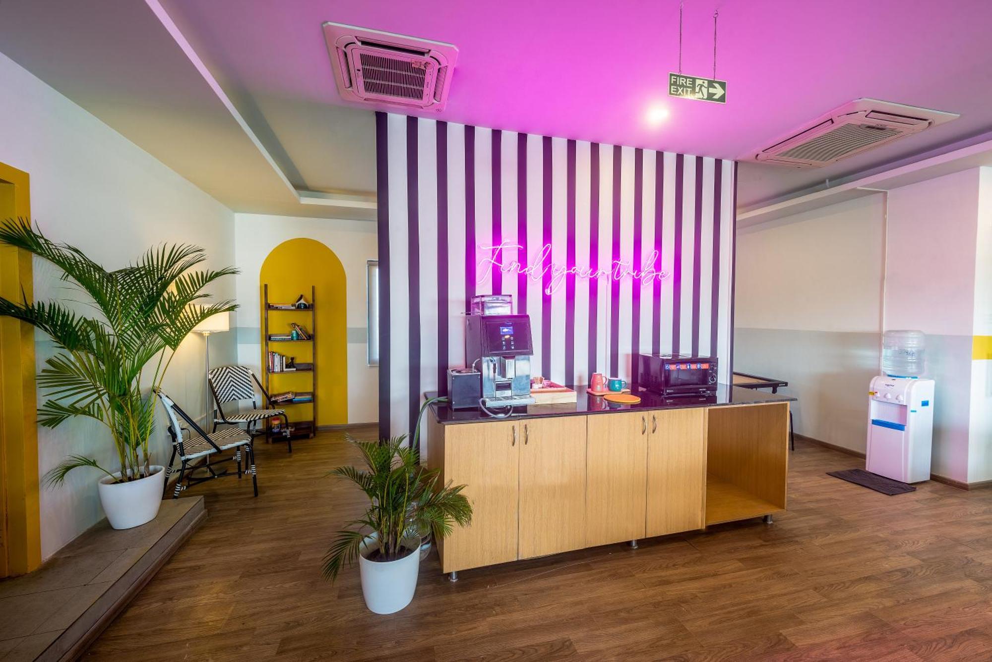 Olive Hotel Indiranagar By Embassy Group 벵갈루루 외부 사진